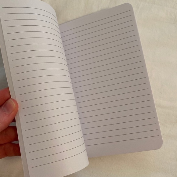 𝅺LINED Journal - Picture 2 of 3